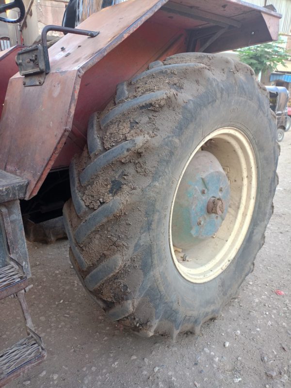 كوتش جرار زراعي مستعمل بحالة جيدة